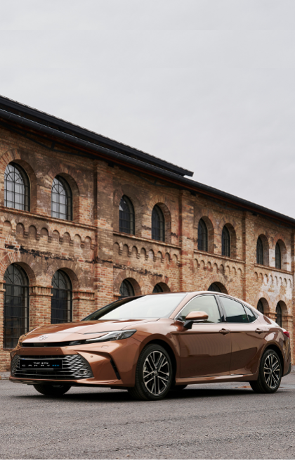 混能車駕駛：邁向更環保未來的一步